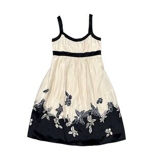 Vintage Y2K Silk BCBGMaxAzria Dress 6 Babydoll Embroidered Floral